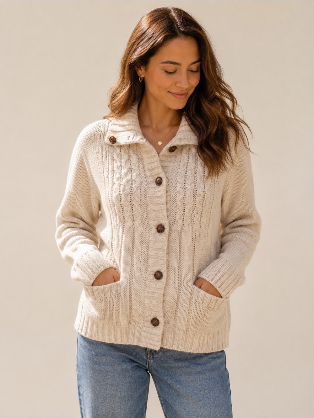 Eddie Bauer vintage 100% wool Cream Cable Knit Button Cardigan